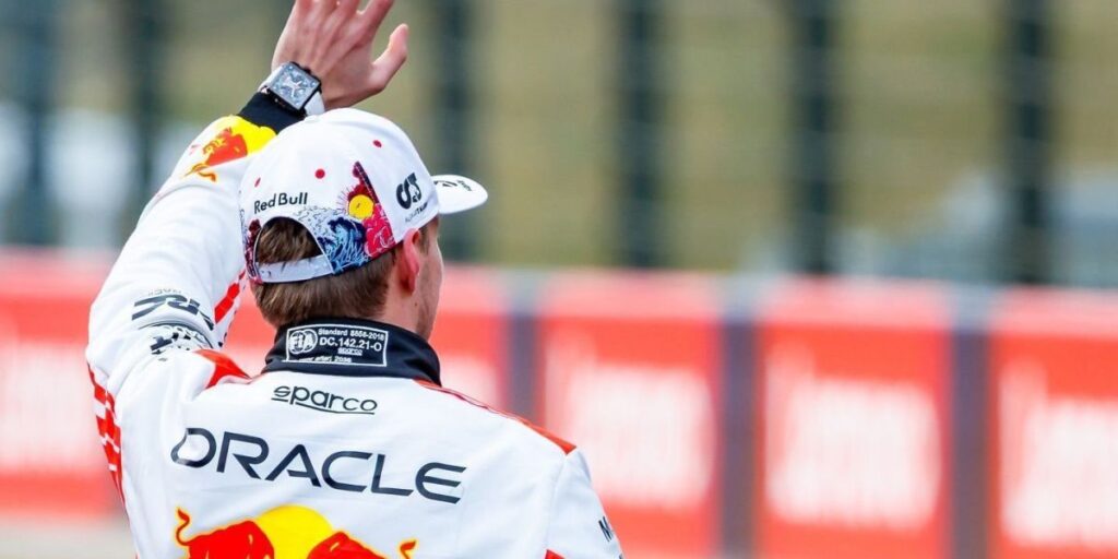 Consultor da Red Bull admite preocupação com possível saída de Verstappen