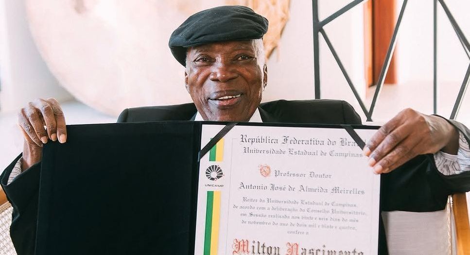 Milton Nascimento agradece Doutor Honoris Causa dado pela Unicamp
