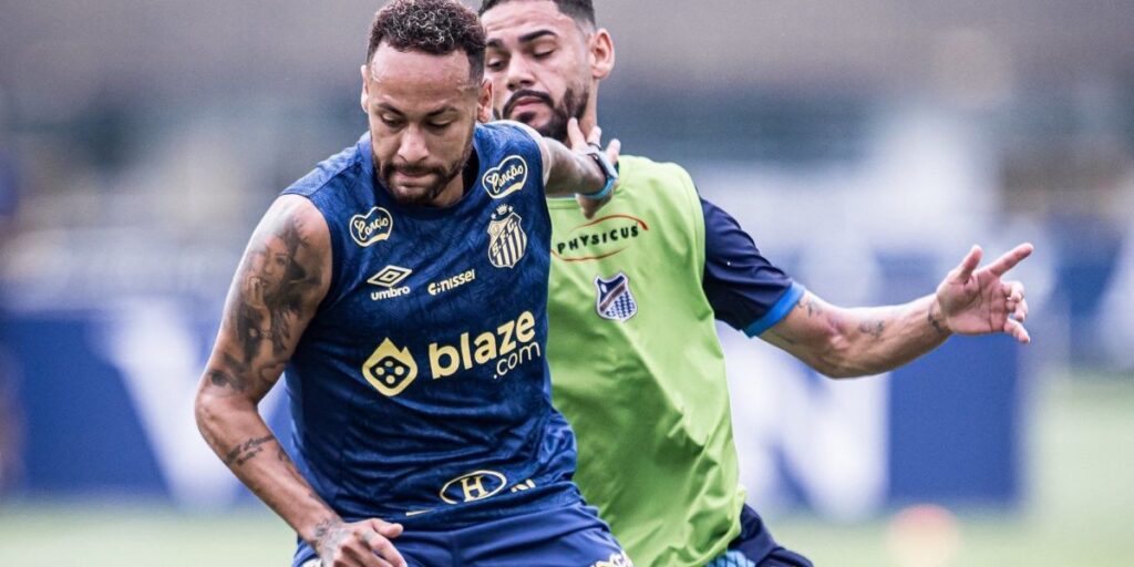 Neymar volta e Santos vence Água Santa por 3 a 2 em jogo-treino
