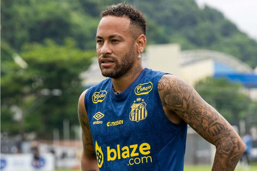 Polêmicas, Carnaval e prêmio: como foi o mês de Neymar após lesão no Santos