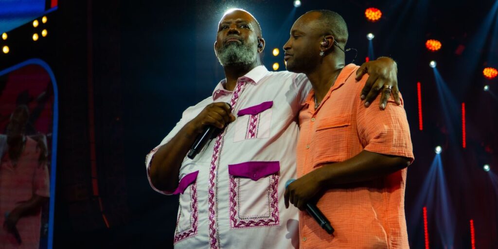 Péricles lança música com Thiaguinho e brinca: "Ensaiamos há 20 anos"