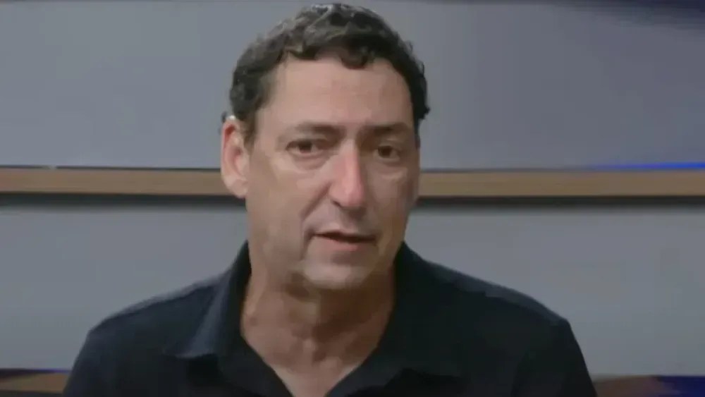 PVC detona Seleção Brasileira de camisa rosa: "Alemanha pode, Brasil não"