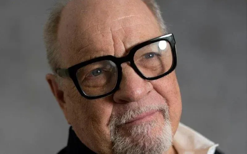 Roteirista de “Taxi Driver” é acusado de abuso sexual por ex-assistente