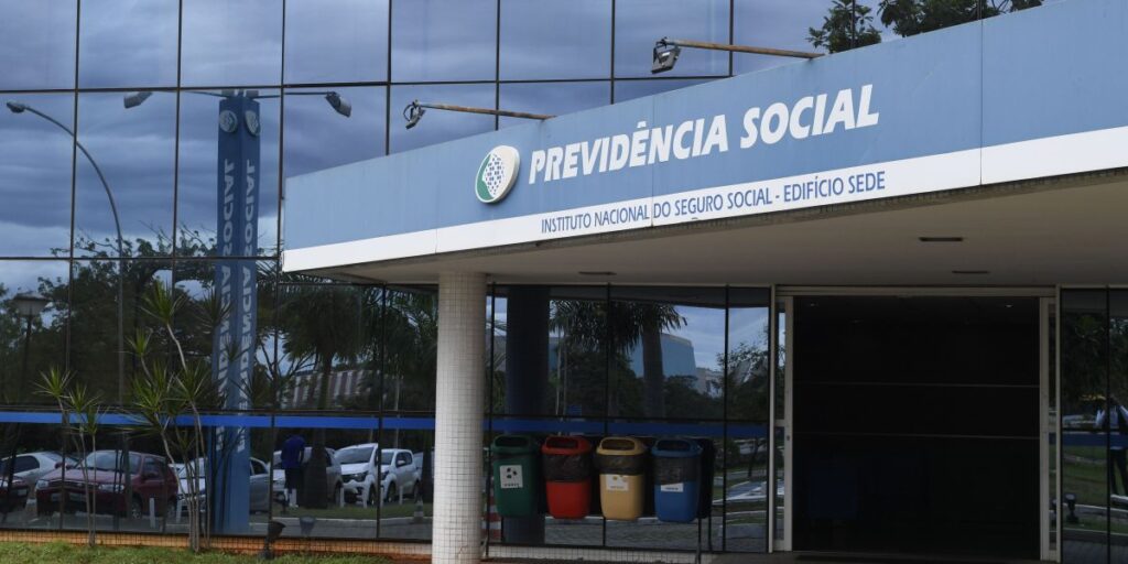 Fraudes no INSS: Descontos dispararam durante a pandemia, aponta relatório