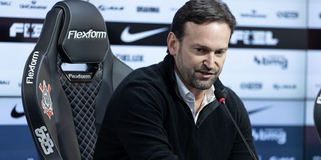 Ex-diretor financeiro do Corinthians sobre saída: "Fui além do que deveria"