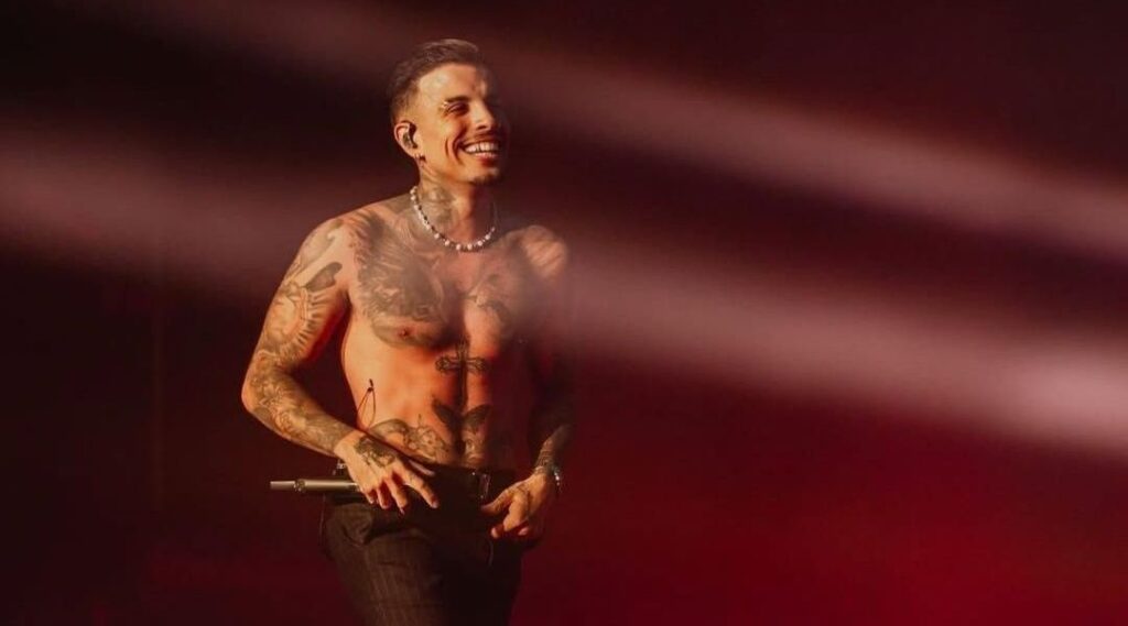 Rauw Alejandro no Brasil: ex de Rosalía cobra até R$ 11 mil por ingresso