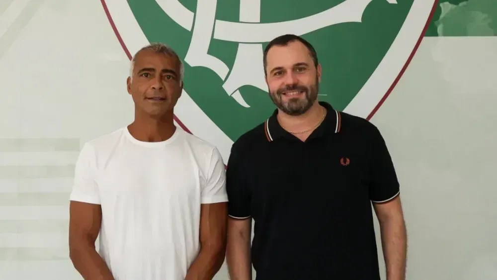 Fluminense e Romário fecham parceria por contratações de jogadores; entenda