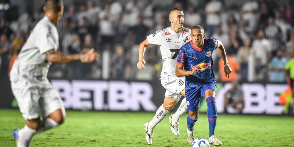 Com "lei do ex", Santos perde para Bragantino e segue no Z4 do Brasileirão