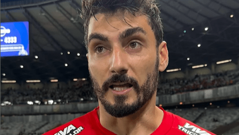 Rafael, do São Paulo, defende arbitragem polêmica contra Atlético-MG