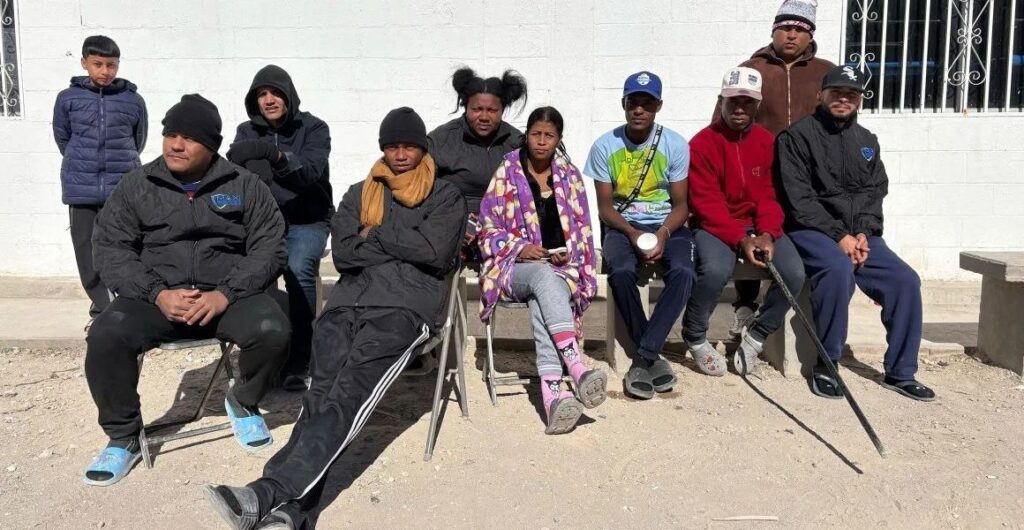 Trump quer multa de quase US$ 1.000 para quem desobedecer deportação