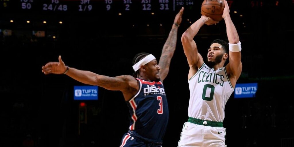 Tatum tem maior pontuação da história do play-in da NBA; relembre