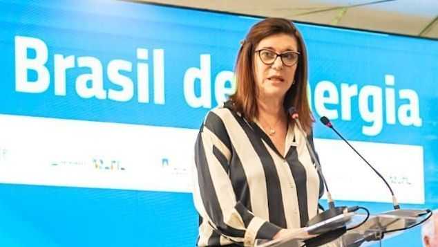 "Já está na hora de olhar de novo", diz Magda sobre preço dos combustíveis