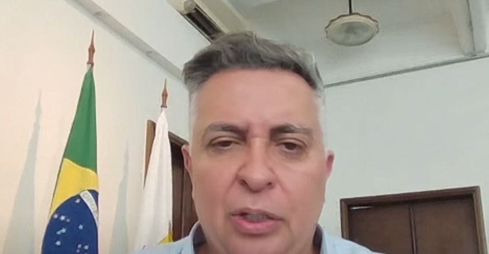 Prefeitura não tem que atacar a crença de A ou B, diz prefeito de BH