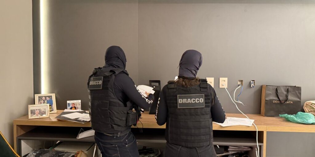 Presa mulher que desviou R$ 9 milhões de hotel onde trabalhava em AL