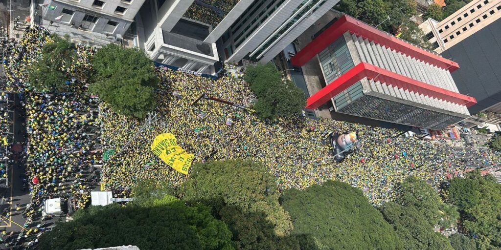 Para USP, 45 mil pessoas foram a ato de Bolsonaro; PM não divulgou número