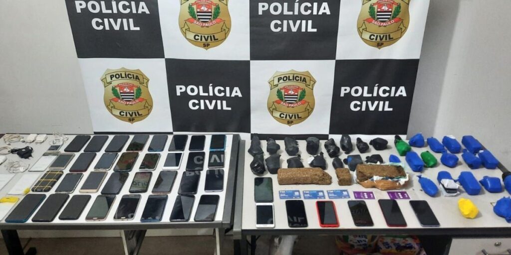 Homem é preso tentando levar drogas e 60 celulares à penitenciária em Bauru