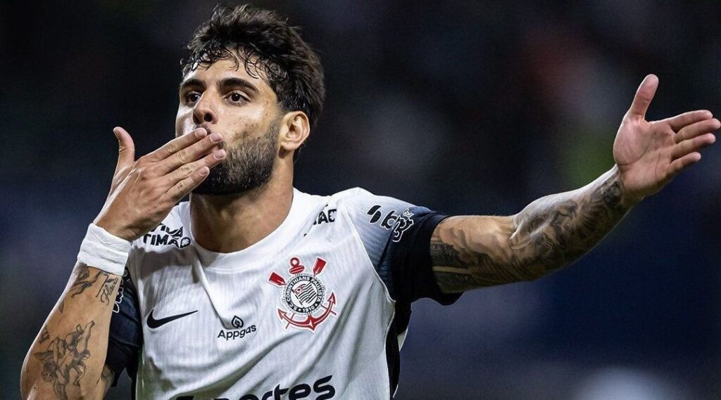 Corinthians 1 x 0 Racing-URU: acompanhe os lances do duelo da Sul-Americana