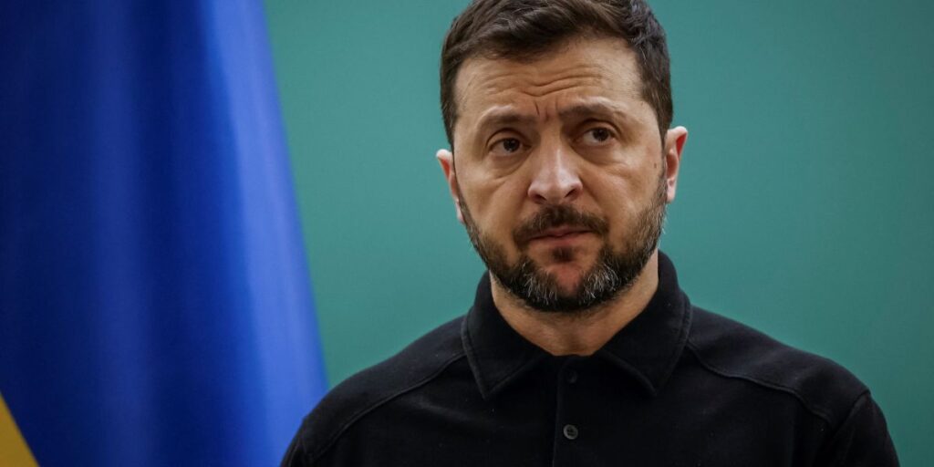 Zelensky chega a Roma para funeral do papa Francisco