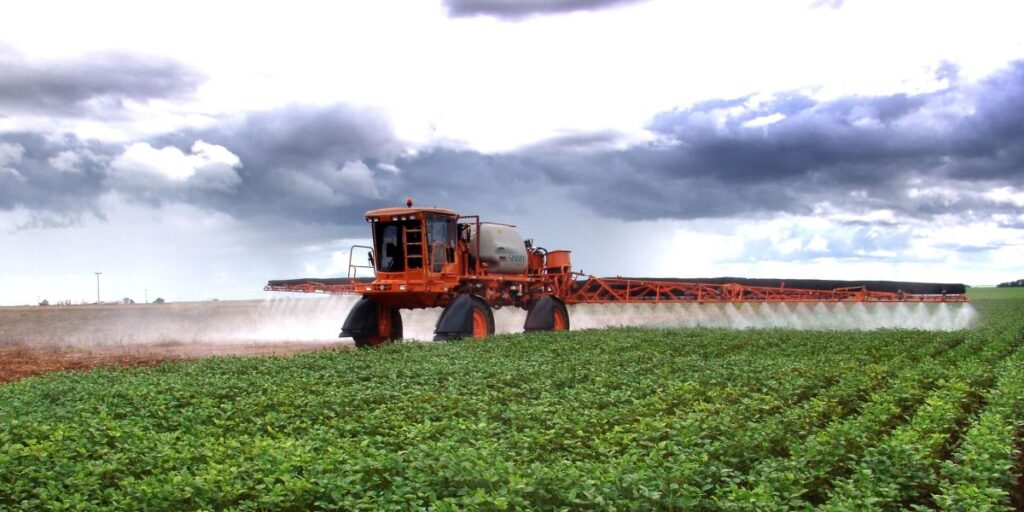 CNN Terra: Estudo identifica agrotóxicos na água da chuva em SP