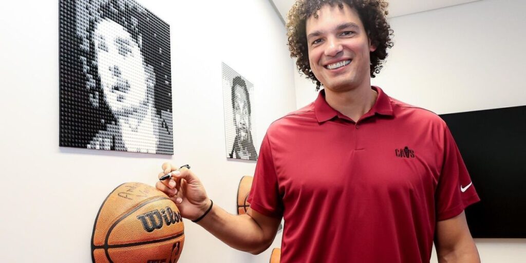 Anderson Varejão revela quem gostaria de ter enfrentado na NBA