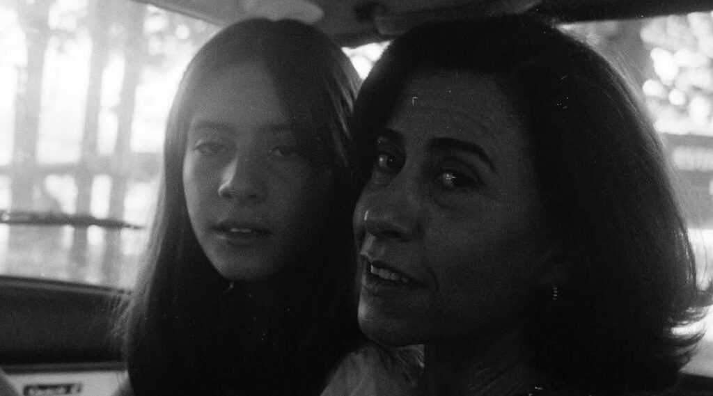 Atriz de "Ainda Estou Aqui" relembra um mês do Oscar e mostra bastidores