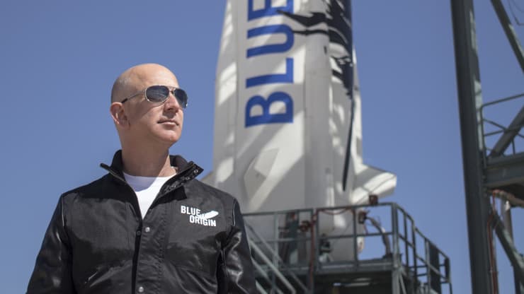 Amazon lança satélites de internet para competir com Starlink
