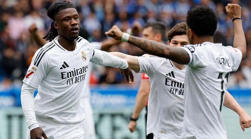 Real Madrid supera expulsão de Mbappé e vence em LaLiga