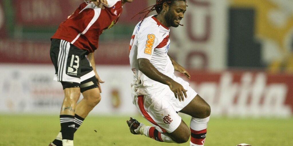 Flamengo quer manter escrita de quase 70 anos em estreia da Libertadores