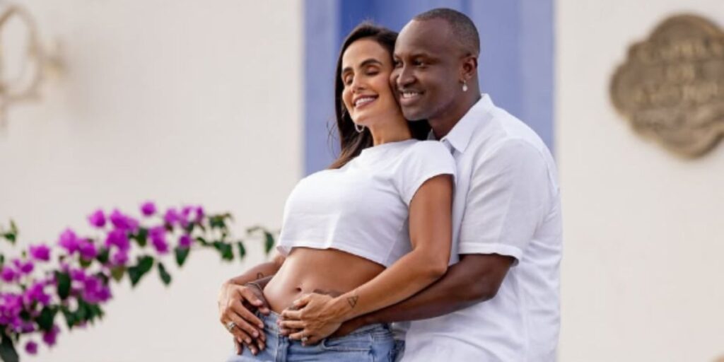 Carol Peixinho revela como descobriu gravidez de Thiaguinho