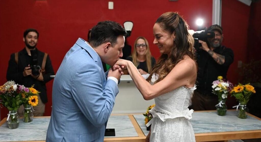 Casamento country de Silvia Abravanel e Gustavo Moura será em novembro