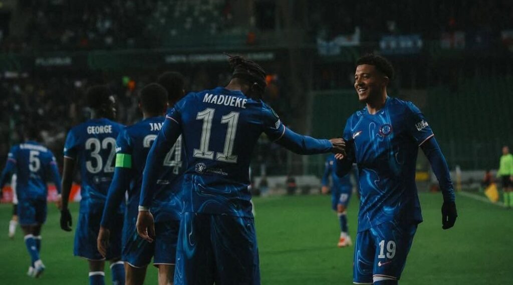 Chelsea vence Legia Varsóvia e encaminha classificação na Conference League