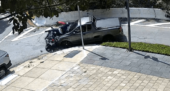 Vídeo mostra momento em que arquiteto atropela ladrão e é morto em SP