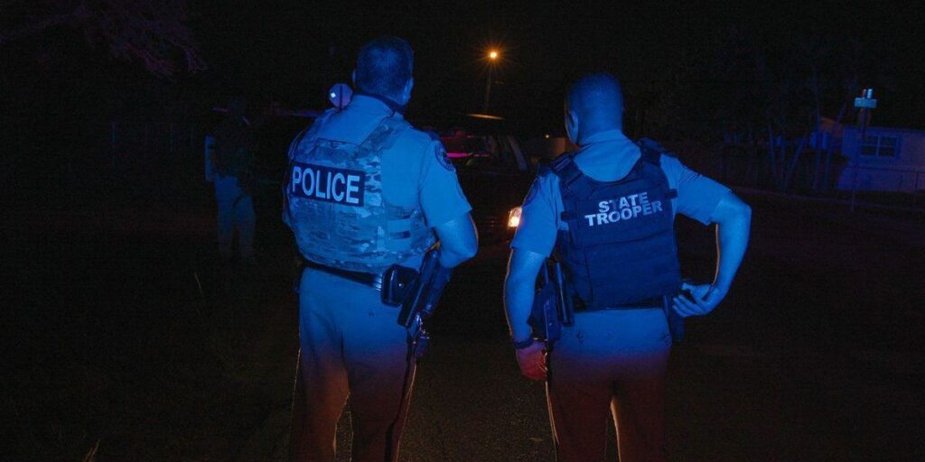 EUA: Quase 800 imigrantes são presos na Flórida em operação de quatro dias