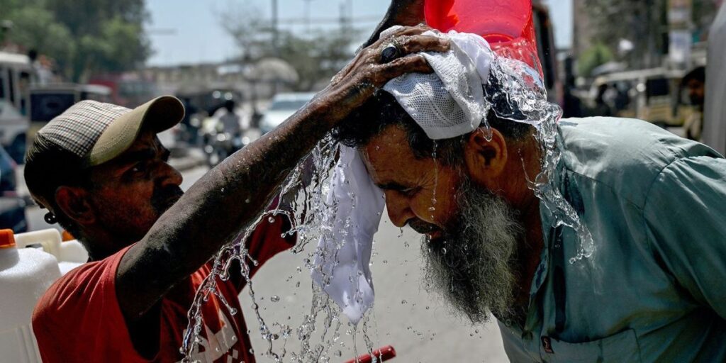 Temperatura extrema testa limites humanos na Índia e no Paquistão