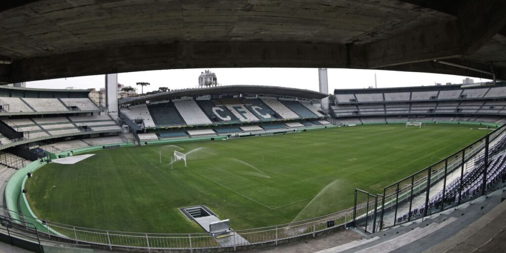 Coritiba x Vila Nova: horário e onde assistir ao jogo da Série B