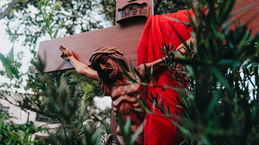 Dia 17 de abril: Quinta-feira Santa é feriado ou ponto facultativo? Entenda