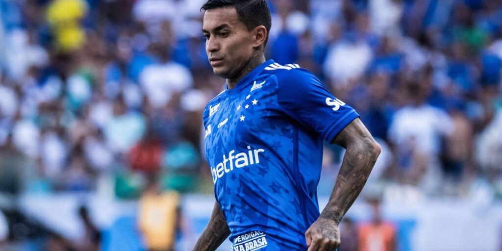 Afastado, Dudu é liberado de treinos do Cruzeiro