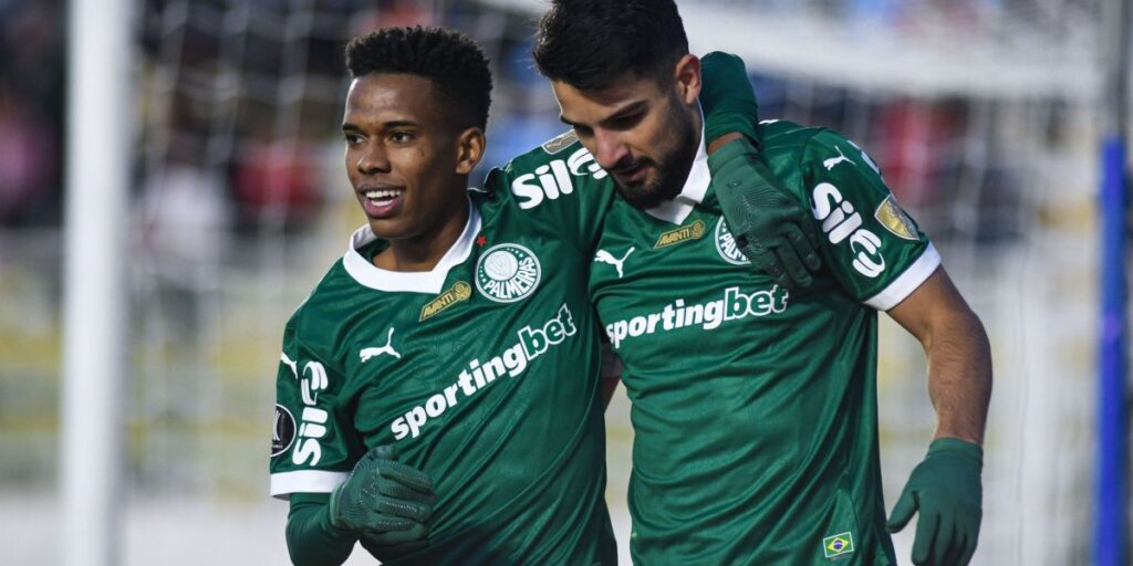 Palmeiras sobrevive à altitude, vence Bolívar e segue 100% na Libertadores