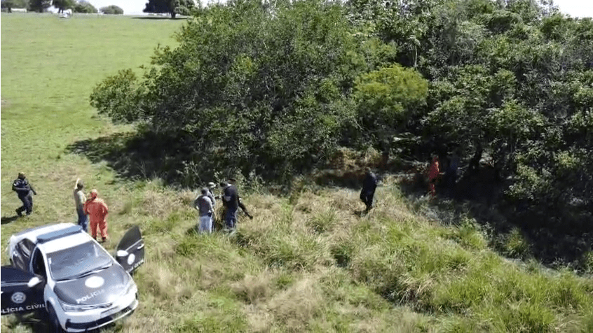 Polícia encontra corpo de jovem vítima de feminicídio no RJ