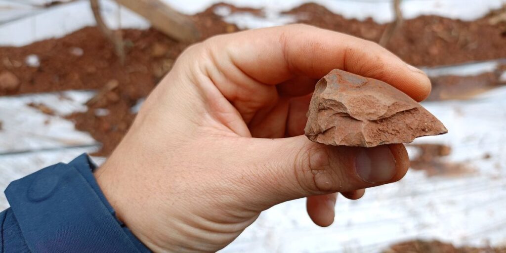 Descoberta de ferramentas de pedra sugere que neandertais foram à China