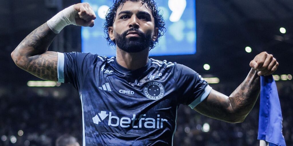 Michel Bastos defende Gabigol de críticas: "Prefiro um mala que jogue bola"