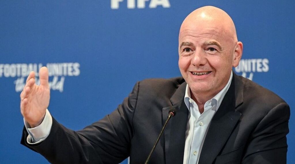 À CNN, Infantino defende expansão do Mundial de Clubes