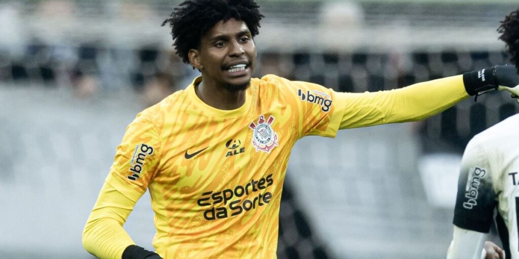 Hugo Souza tem lesão detectada e desfalcará o Corinthians na Sul-Americana