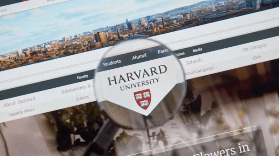 Secretária de Educação: governo Trump está aberto à negociação com Harvard