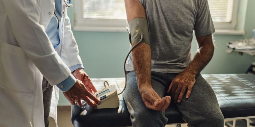 Hipertensão silenciosa: "Eu não sentia nada, até meus rins pararem"