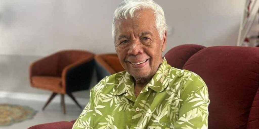 Aos 88 anos, Roque do Programa Silvio Santos anuncia: "Estou voltando"