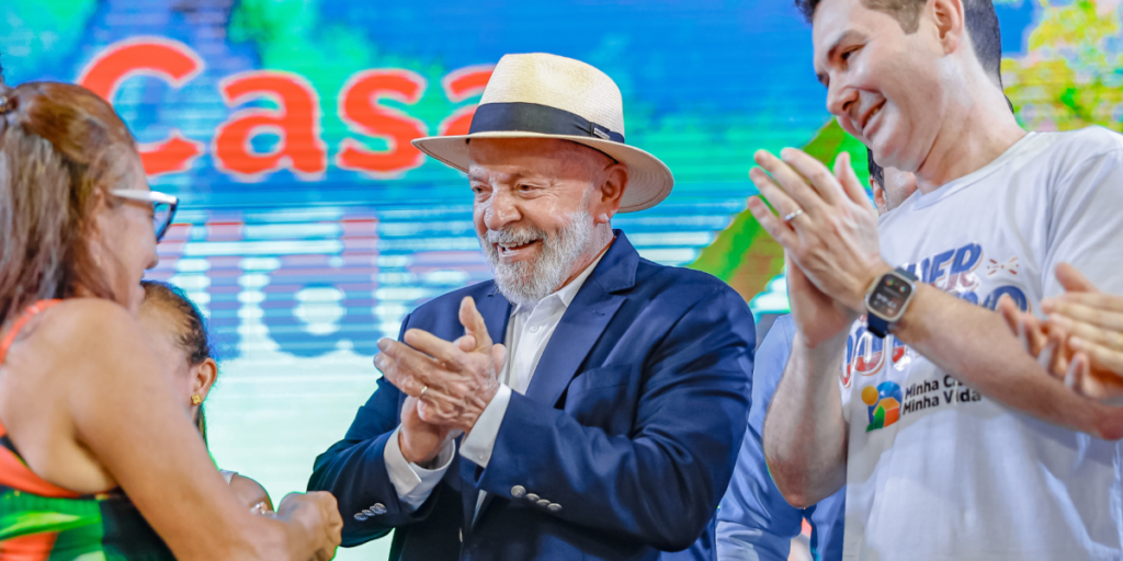 PAC: governo investe R$ 700 bi em dois anos; metade das obras não começou