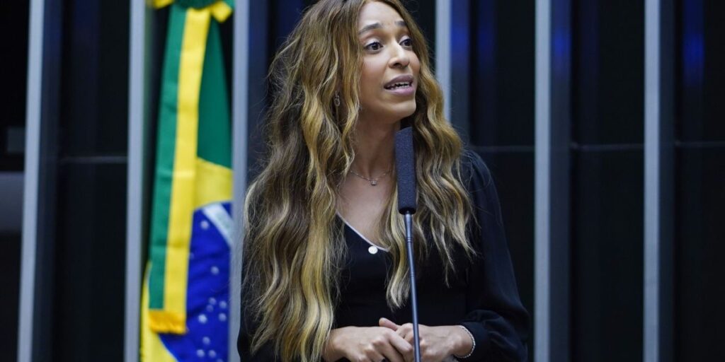 Caso Erika Hilton: Embaixada dos EUA diz que só existem dois sexos
