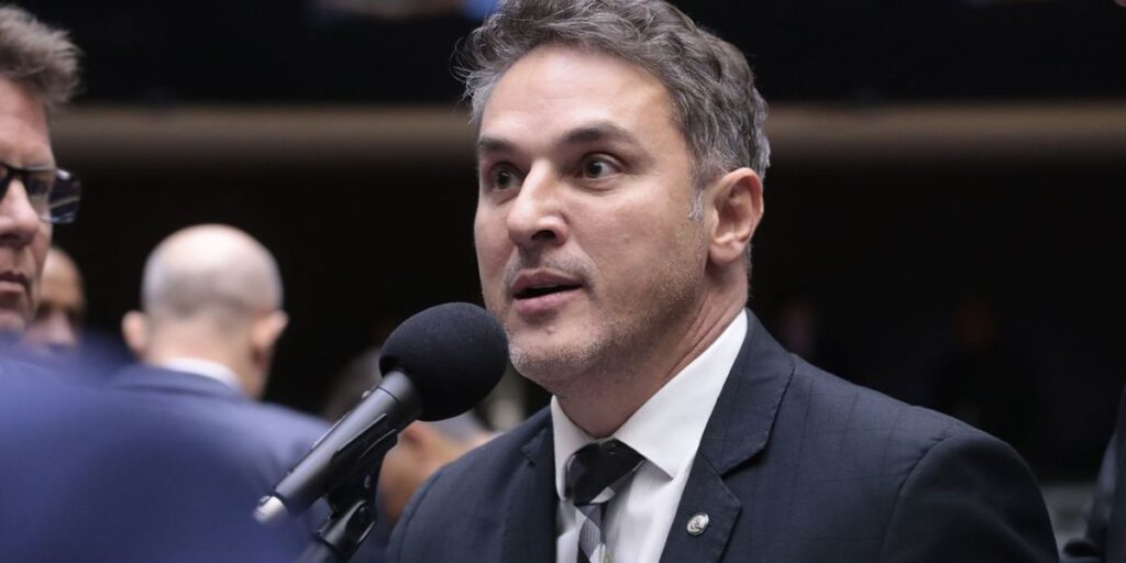 Oposição pede a Moraes análise humanitária para presos do 8/1