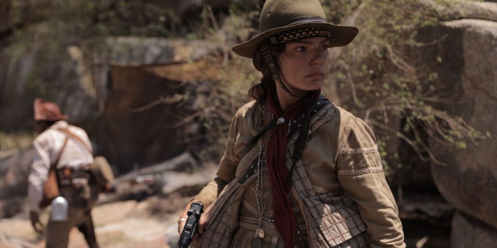 Isis Valverde diz à CNN que nova série traz "visão feminina sobre cangaço"